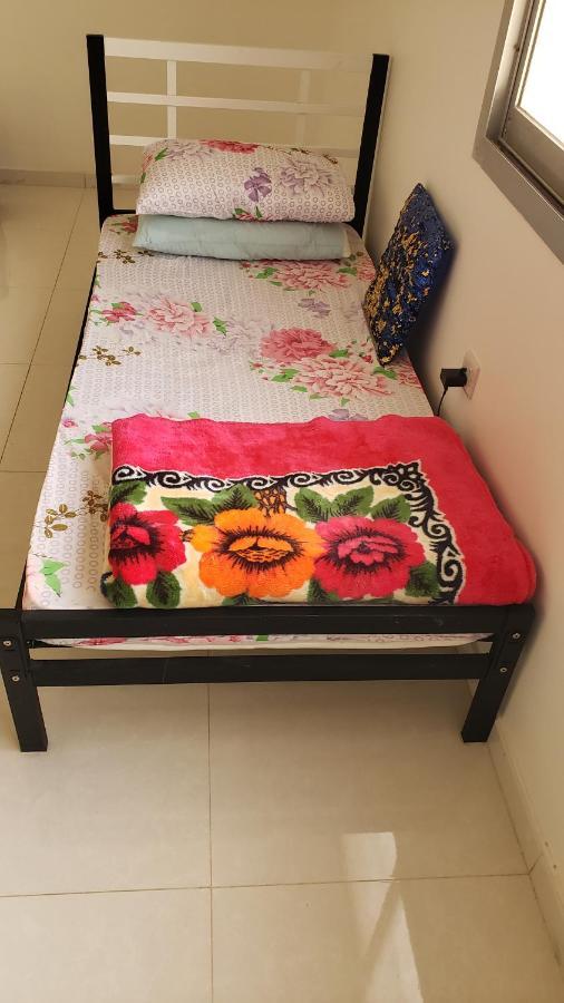 Yahia Guest House Abu Dhabi Eksteriør bilde